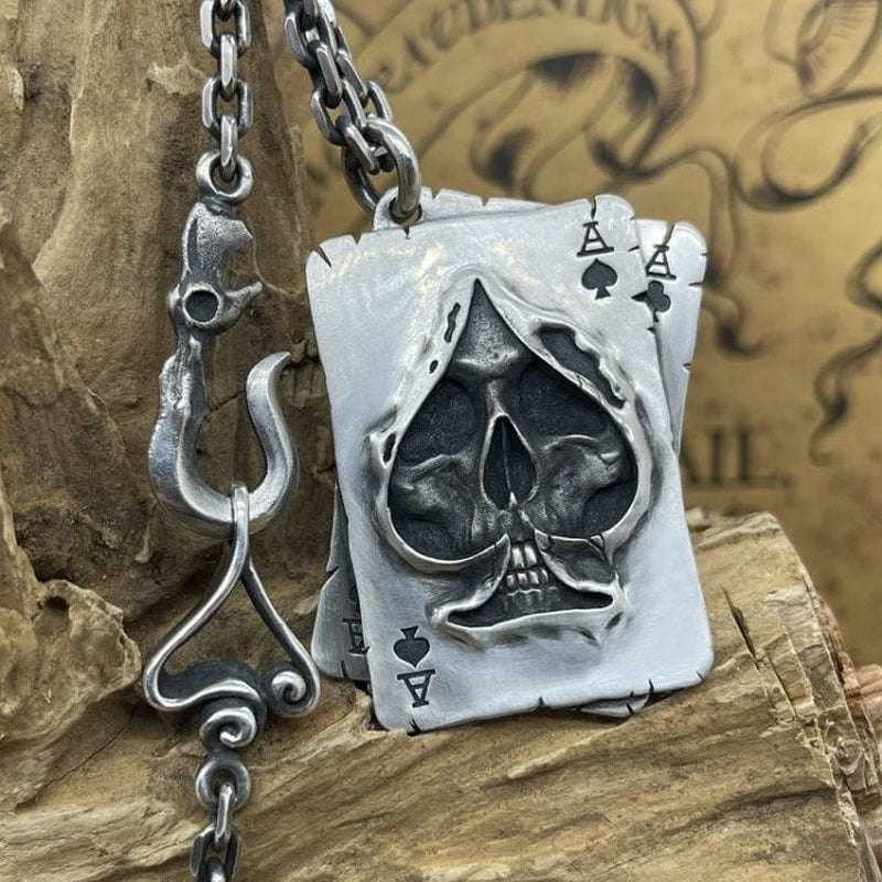 Spade Poker Skull Pendant Necklace