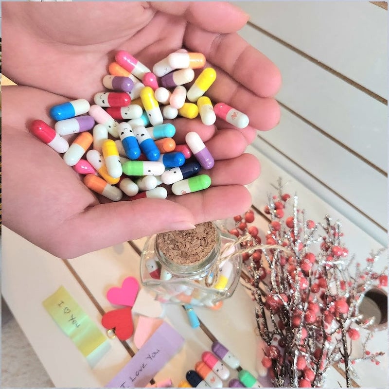 Capsule Letters Message In the Bottle (Mixed Color π)