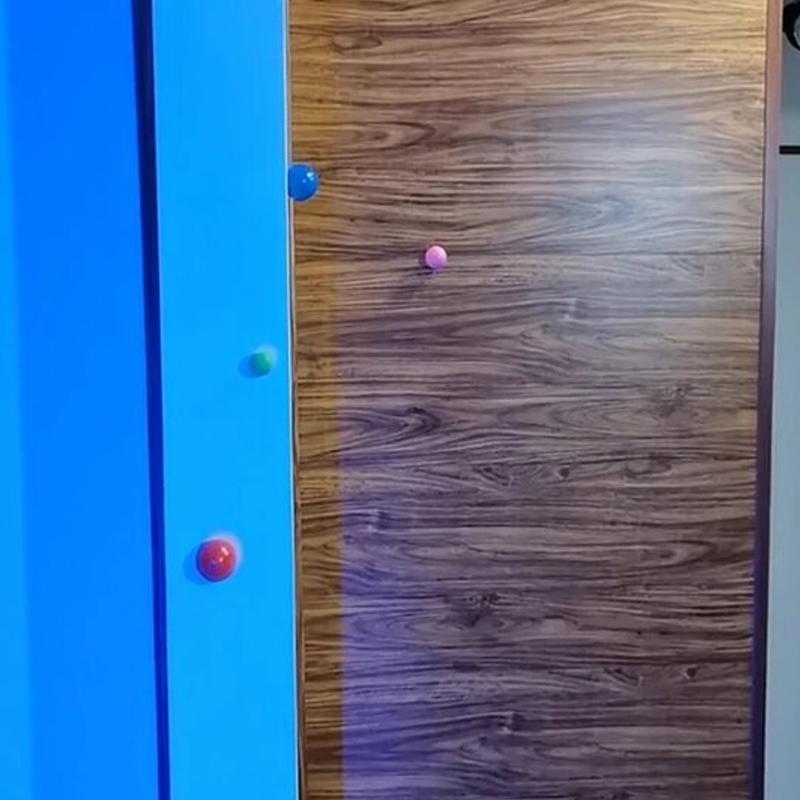 Stick Wall Ball Stress Relief Toys