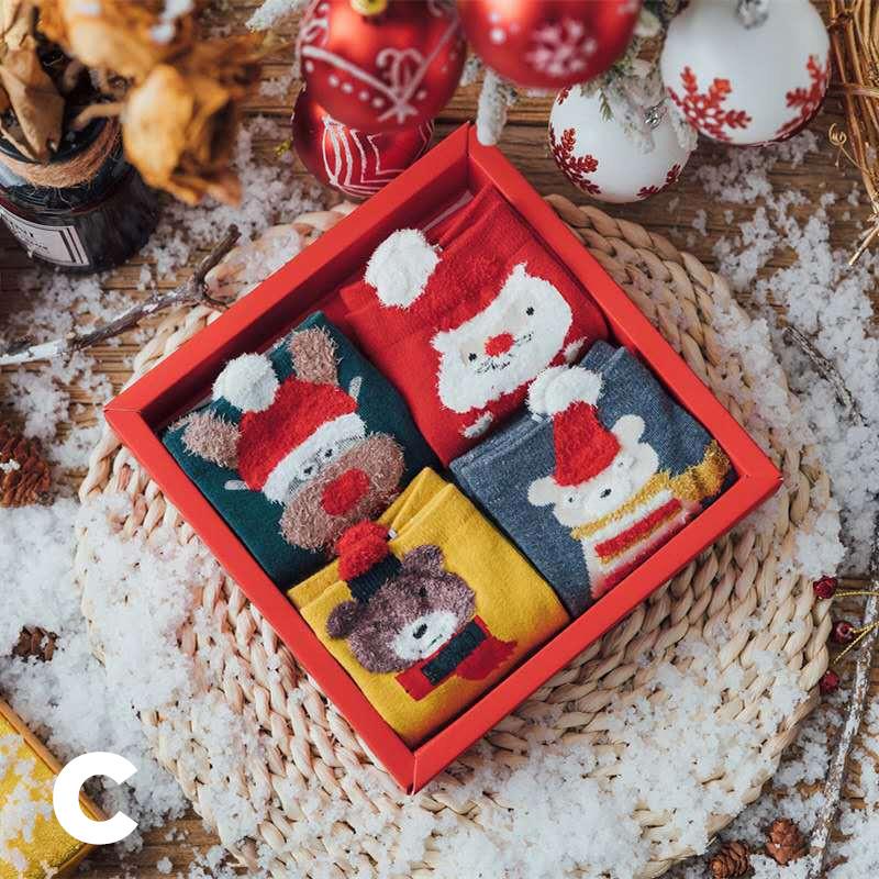 Christmas-themed Socks Gift Box (4 Pairs)