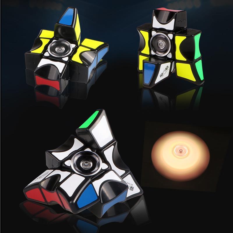 Fingertip Rubik's Cube